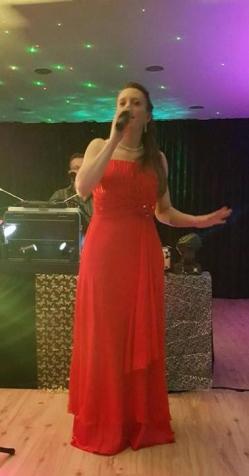 Adeline 20robe 20rouge