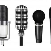 Collection microphones professionnels pour karaoke concert dans style realiste isole fond blanc illustration 1284 29144